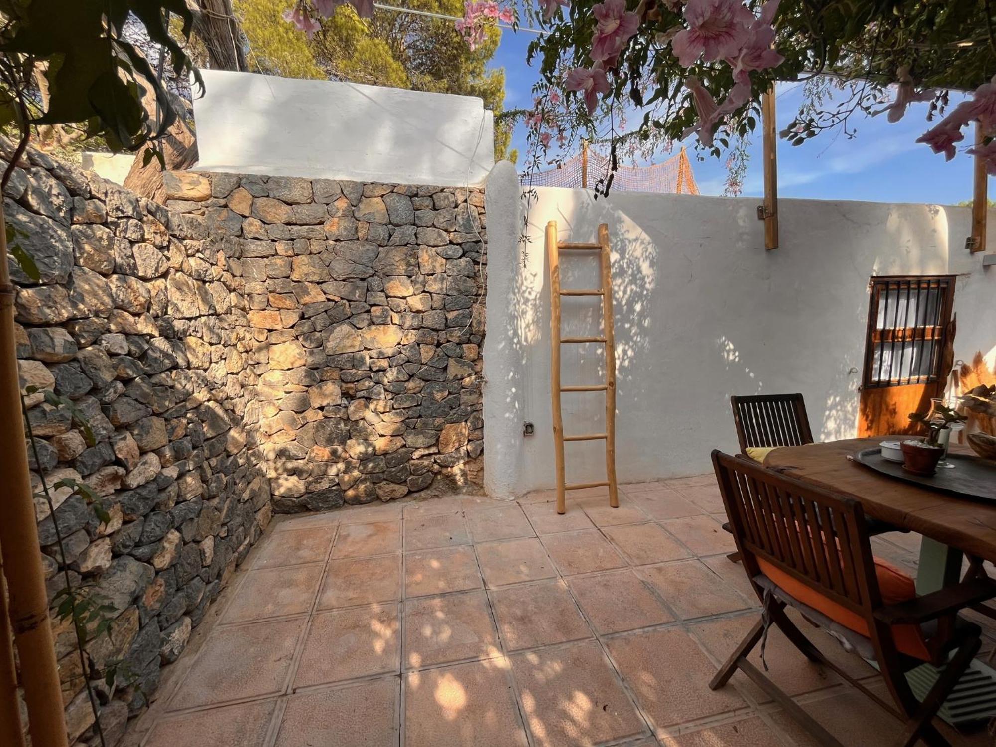 Boutique Hostal La Curandera De Salinas Sant Francesc de s'Estany Exterior photo